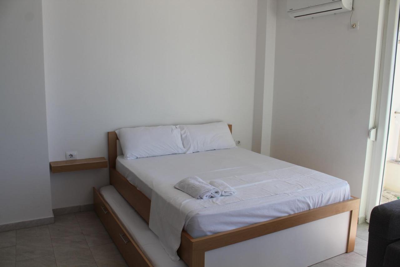 Roxhensi Apartment Shengjin Exterior photo
