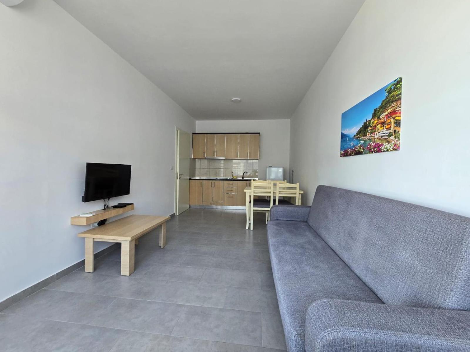 Roxhensi Apartment Shengjin Exterior photo