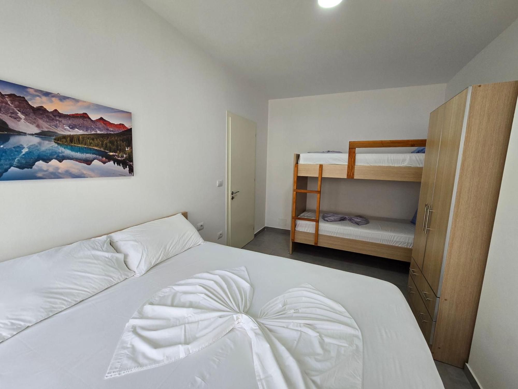 Roxhensi Apartment Shengjin Exterior photo